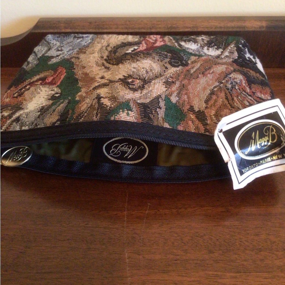 Dog Tapestry Cosmetic Case - Picture 2 of 3